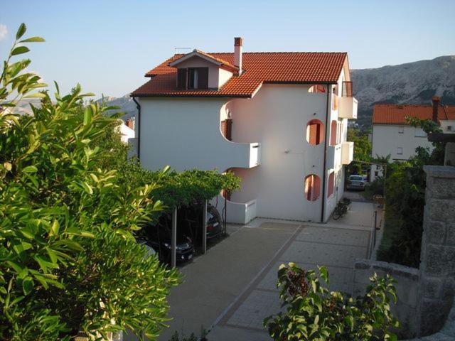 Mirjana F Apartaments Башка Экстерьер фото