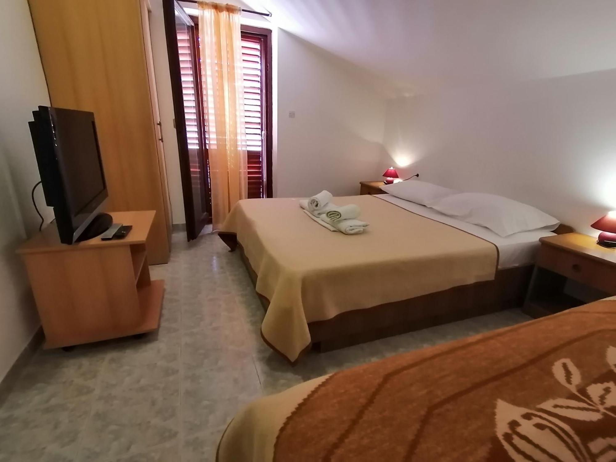 Mirjana F Apartaments Башка Номер фото