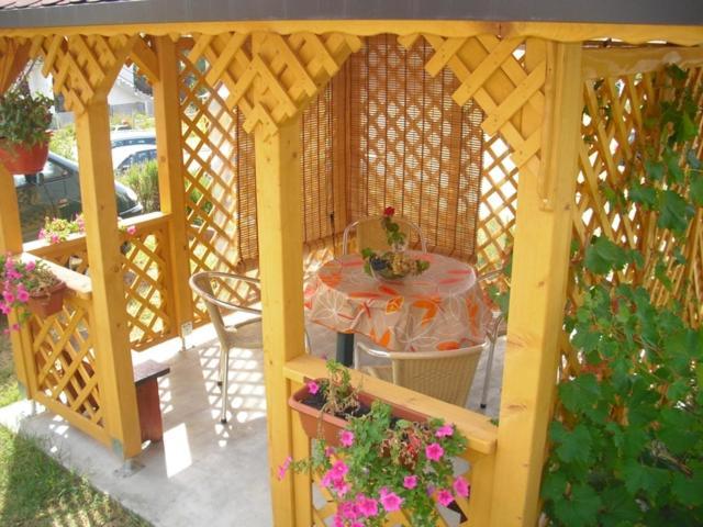 Mirjana F Apartaments Башка Экстерьер фото