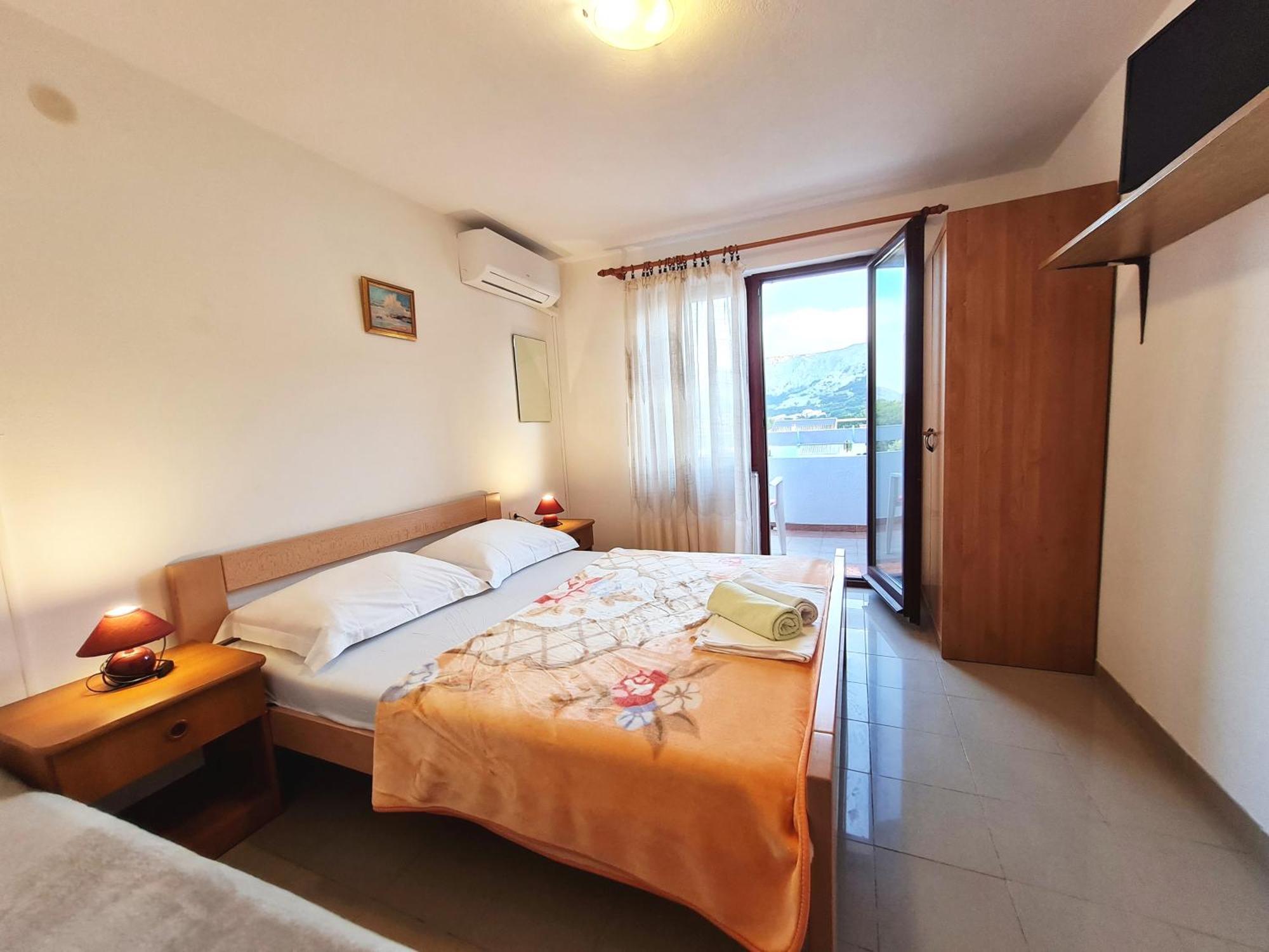 Mirjana F Apartaments Башка Экстерьер фото