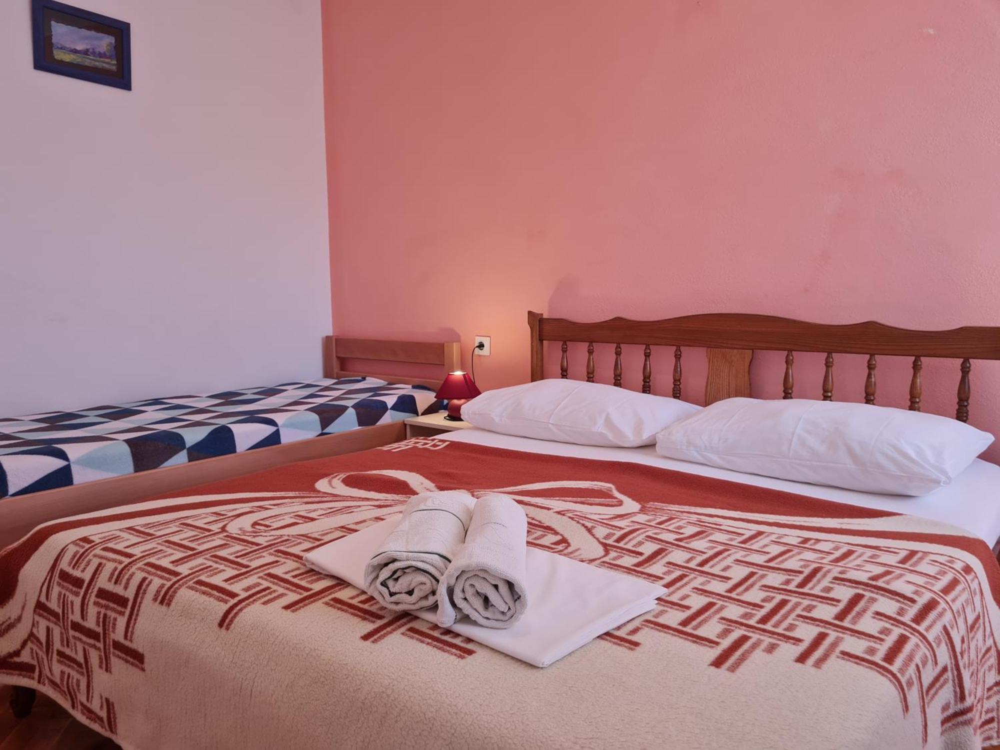 Mirjana F Apartaments Башка Экстерьер фото
